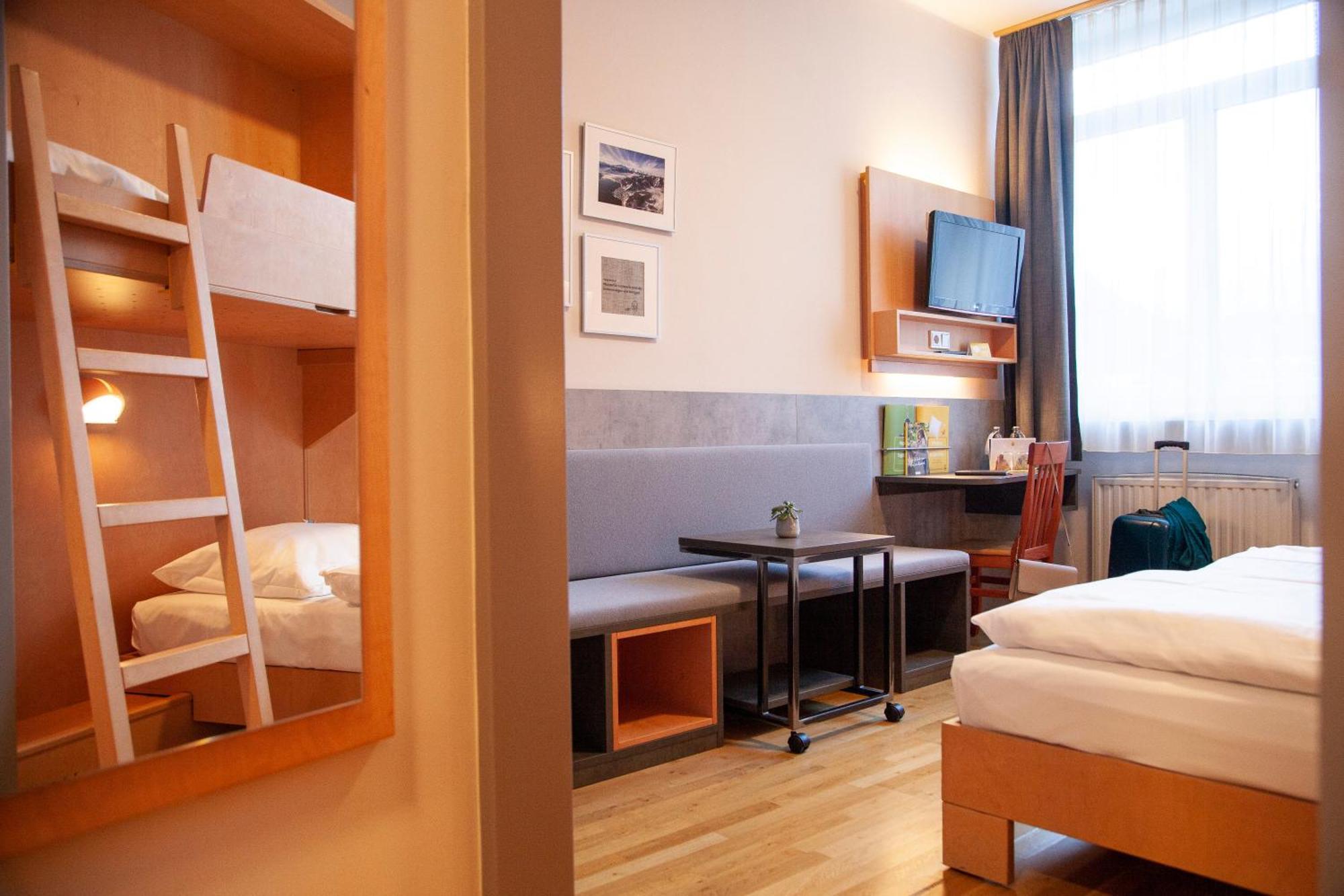 Jufa Hotel Kaprun - Summercard Included Ngoại thất bức ảnh