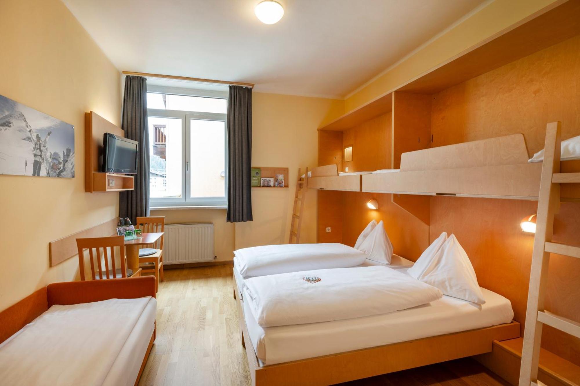 Jufa Hotel Kaprun - Summercard Included Ngoại thất bức ảnh
