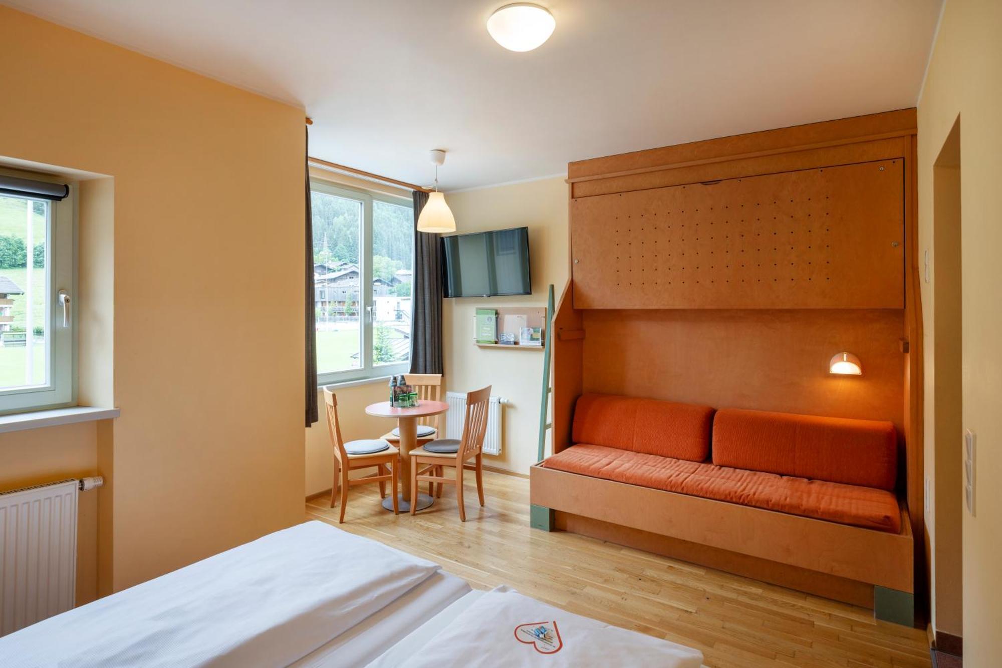 Jufa Hotel Kaprun - Summercard Included Ngoại thất bức ảnh