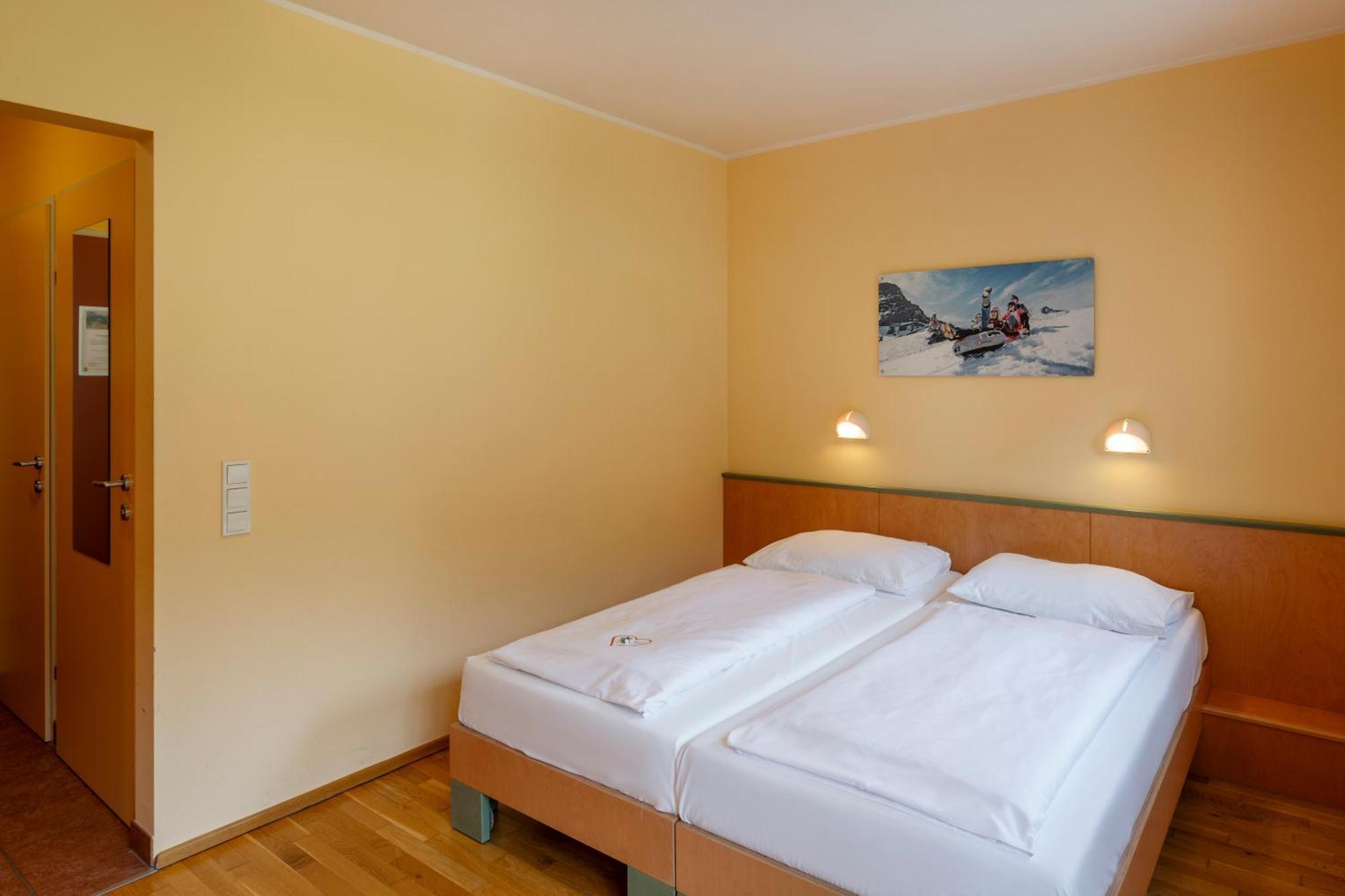 Jufa Hotel Kaprun - Summercard Included Ngoại thất bức ảnh